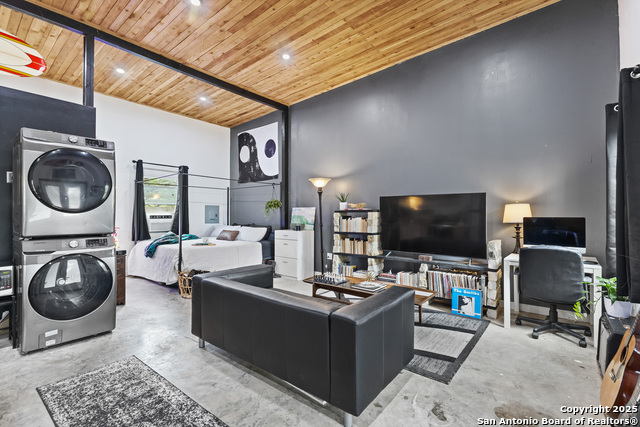 Image 26 of 44 For 124 Valley Creek