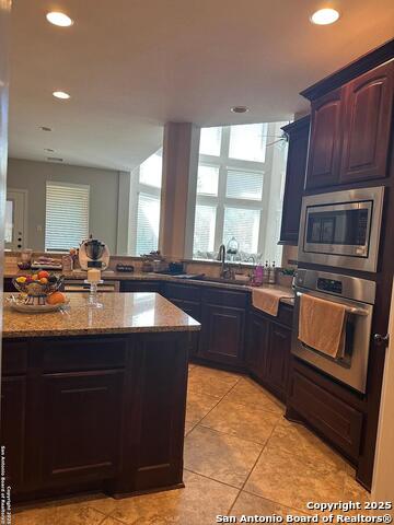 Image 5 of 18 For 8924 River Bluff