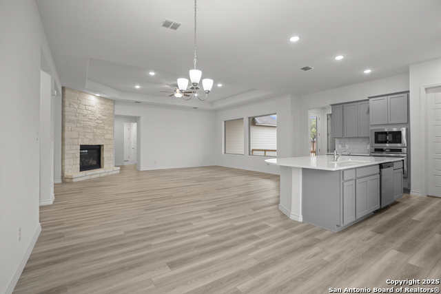 Image 11 of 36 For 222 Poe Parkway