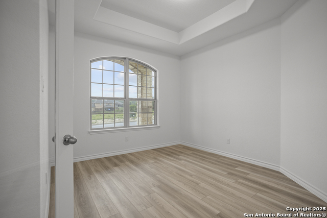 Image 6 of 36 For 222 Poe Parkway