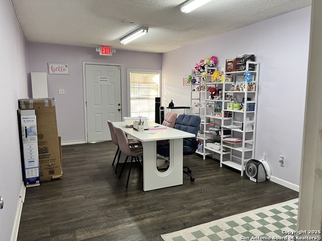 Image 8 of 16 For 2910 Hillcrest