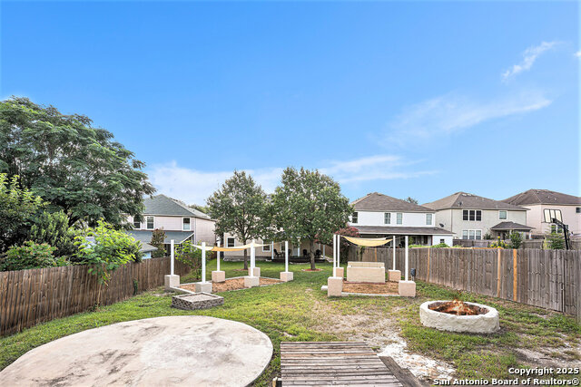 Listing photo id 27 for 7831 Mainland Woods