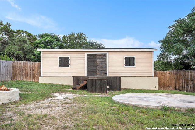 Listing photo id 28 for 7831 Mainland Woods