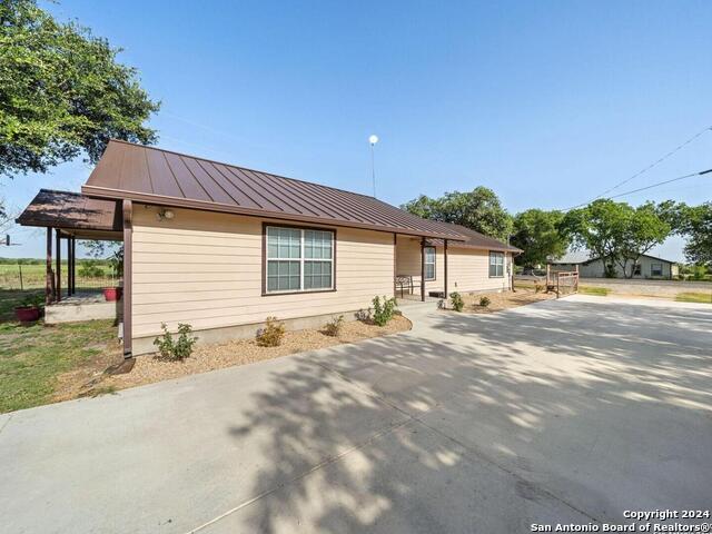Details for 17475 Fm 463, Natalia, TX 78059