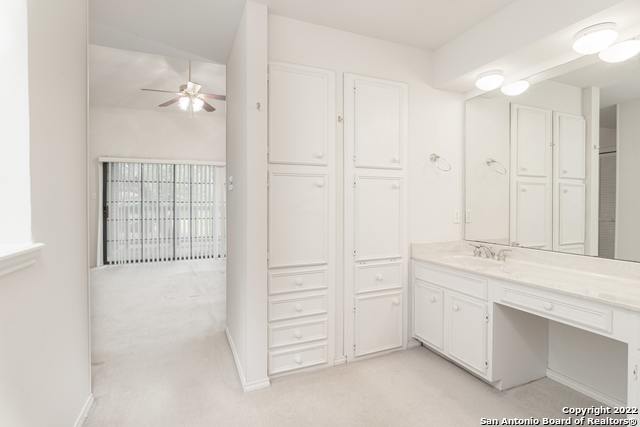 Listing photo id 8 for 7930 Roanoke Run 905