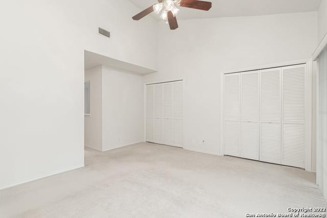 Listing photo id 11 for 7930 Roanoke Run 905