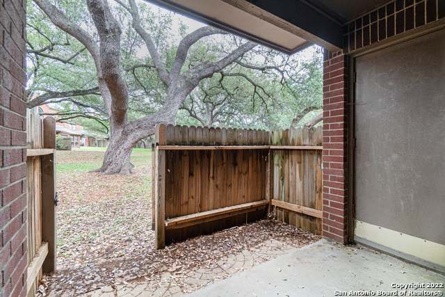 Listing photo id 12 for 7930 Roanoke Run 905