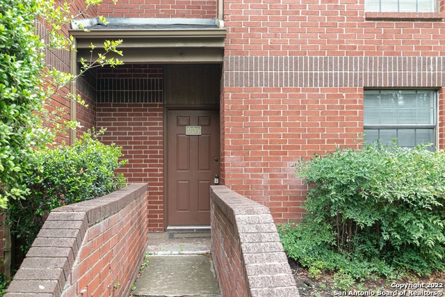 Listing photo id 0 for 7930 Roanoke Run 905