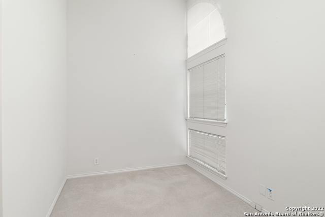 Listing photo id 6 for 7930 Roanoke Run 905