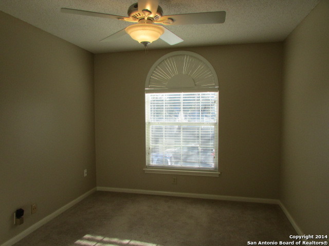 Image 12 of 19 For 13619 Summer Glen Dr