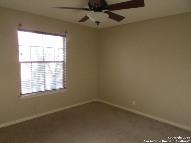 Image 14 of 19 For 13619 Summer Glen Dr