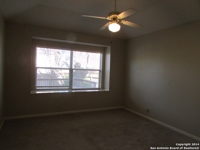 Image 8 of 19 For 13619 Summer Glen Dr