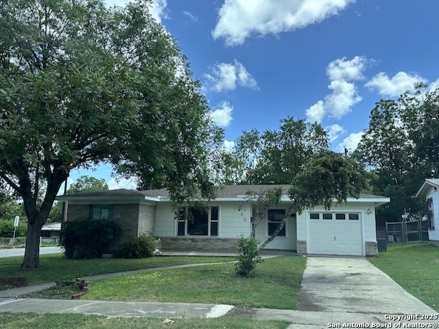 Details for 402 Pilgrim  , San Antonio, TX 78213