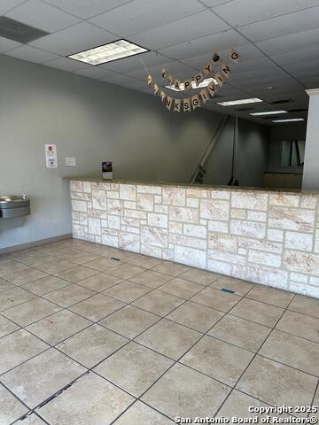 Listing photo id 5 for 3520 New Braunfels S 116