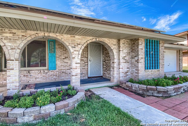 Image 3 of 44 For 3516 Pinebluff