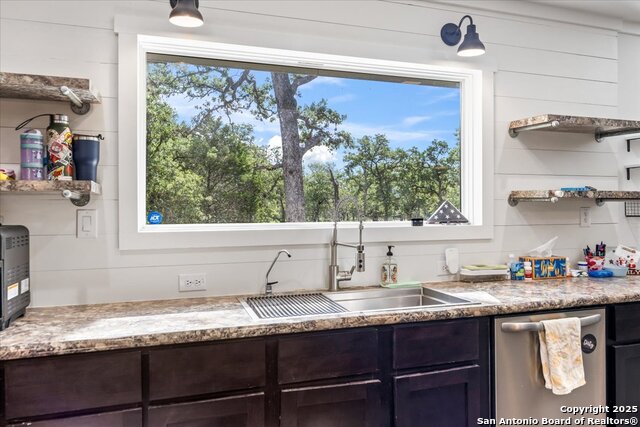 Image 9 of 44 For 1291 Vivroux Ranch