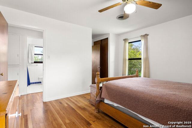 Image 13 of 26 For 502 Timberlane Dr