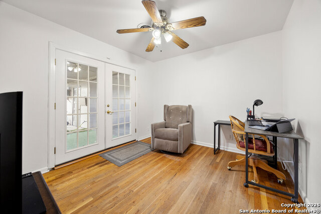 Image 19 of 26 For 502 Timberlane Dr