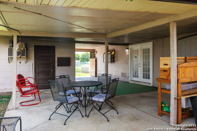 Image 21 of 26 For 502 Timberlane Dr