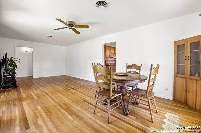 Image 9 of 26 For 502 Timberlane Dr