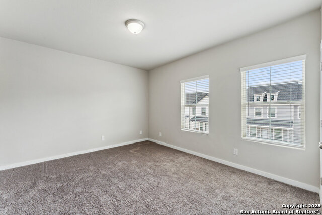 Listing photo id 20 for 21419-21503 Sir Walter Ln