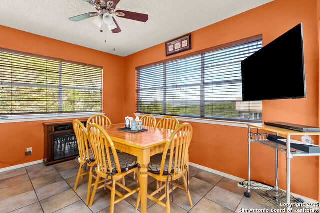Image 8 of 25 For 632 Lake Forrest