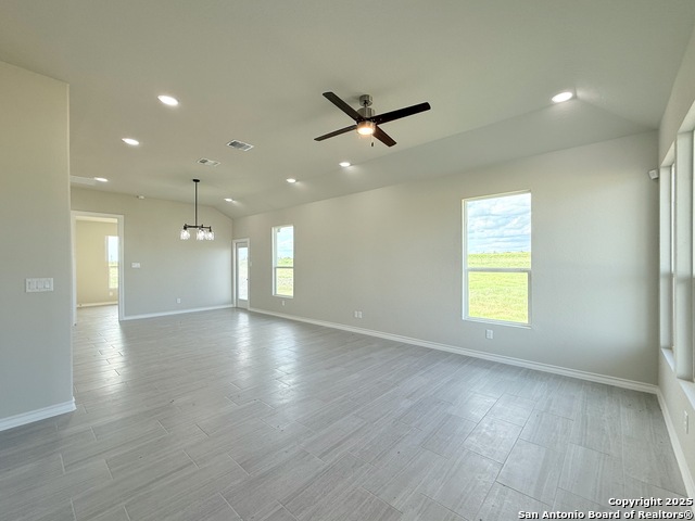 Image 17 of 33 For 144 Camino Verde Ct