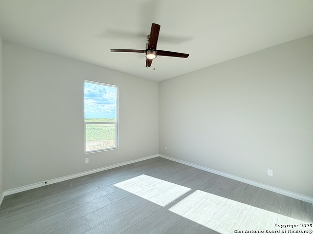 Image 29 of 33 For 144 Camino Verde Ct