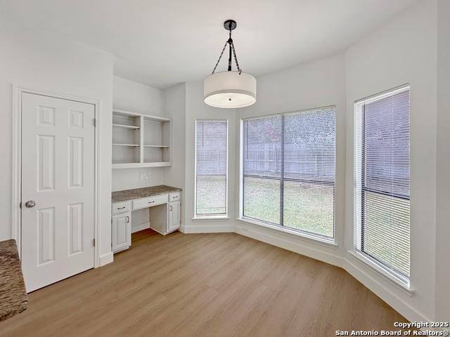 Image 10 of 45 For 710 Stoneway