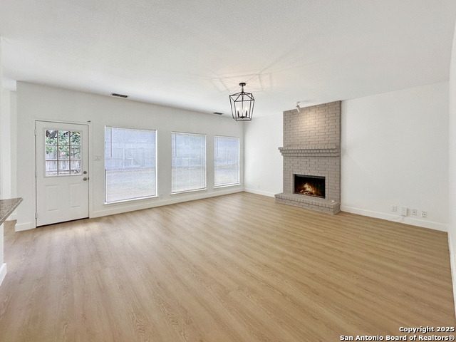 Image 12 of 45 For 710 Stoneway