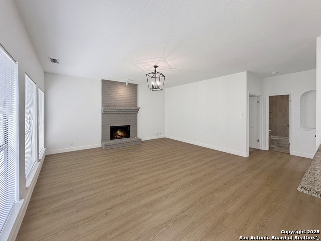 Image 14 of 45 For 710 Stoneway