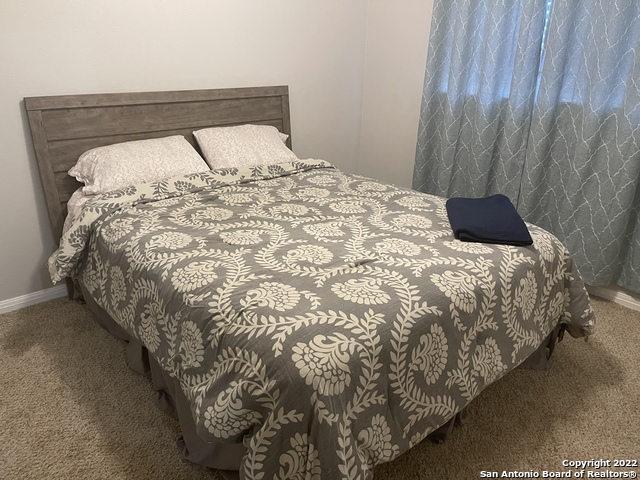 Image 12 of 16 For 6532 Ambling St W