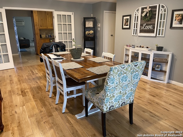 Image 6 of 16 For 6532 Ambling St W