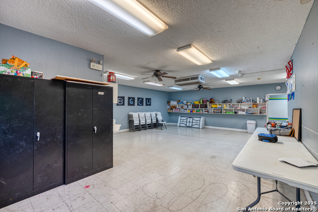 Listing photo id 21 for 1007 Getty St N