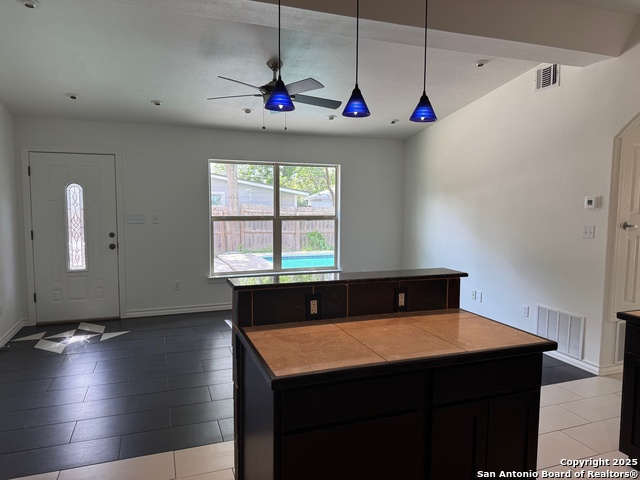 Image 8 of 27 For 2310 Ingleside