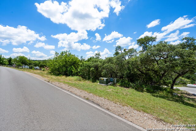 Image 7 of 14 For 163 Northridge