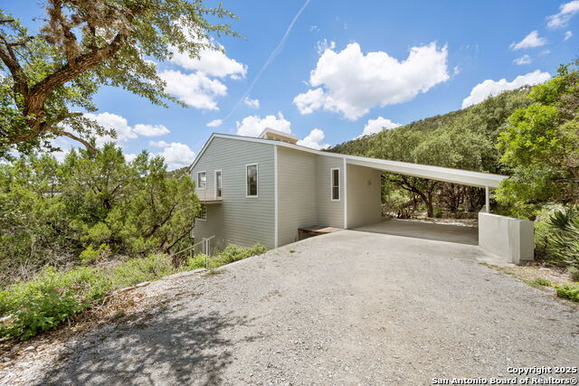 Details for 1916 Triple Peak, Canyon Lake, TX 78133