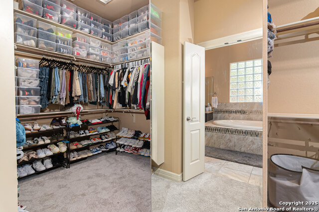 Listing photo id 20 for 403 Rio Springs