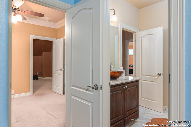 Listing photo id 28 for 403 Rio Springs