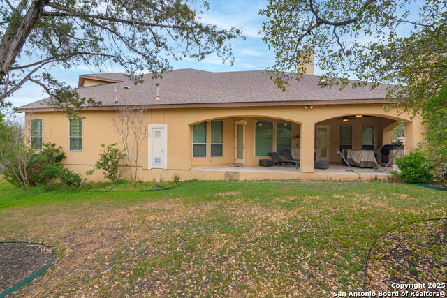 Listing photo id 42 for 403 Rio Springs