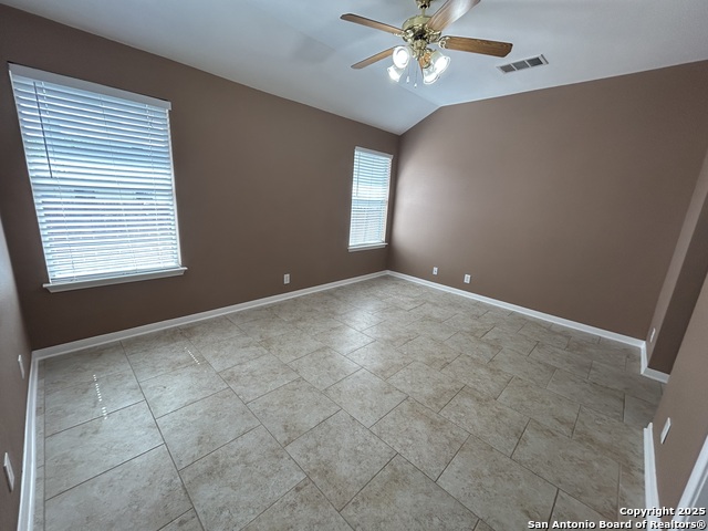 Image 14 of 38 For 3327 Willet Way