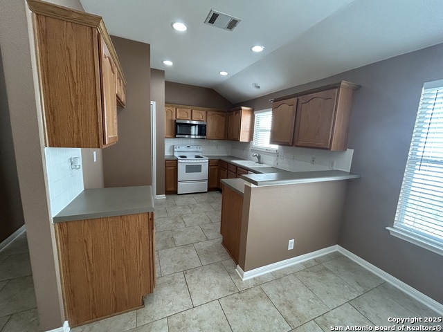 Image 24 of 38 For 3327 Willet Way