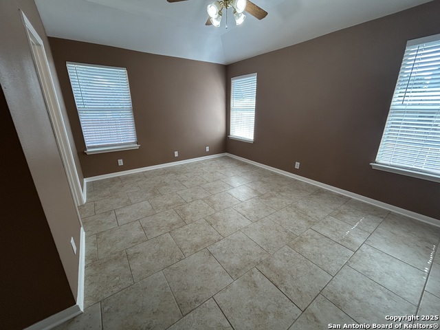 Image 8 of 38 For 3327 Willet Way