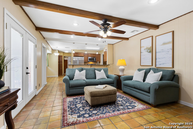 Listing photo id 15 for 10410 Sunflower Ln