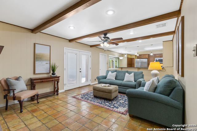 Listing photo id 16 for 10410 Sunflower Ln