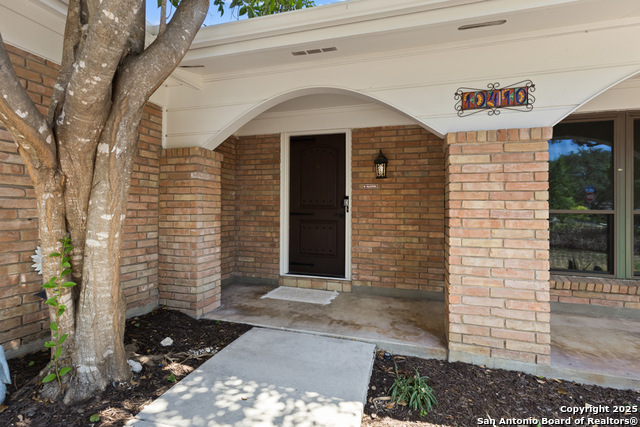 Listing photo id 2 for 10410 Sunflower Ln