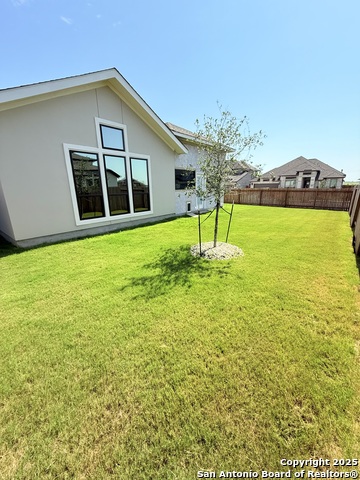 Image 11 of 12 For 1701 Field Brook