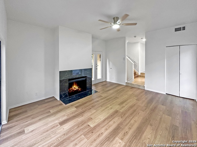 Image 5 of 32 For 8642 Fredericksburg  705-g