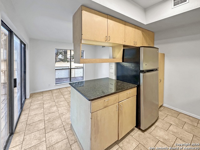 Image 9 of 32 For 8642 Fredericksburg  705-g