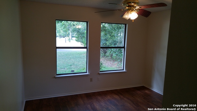 Image 8 of 11 For 742 Rosewood  742